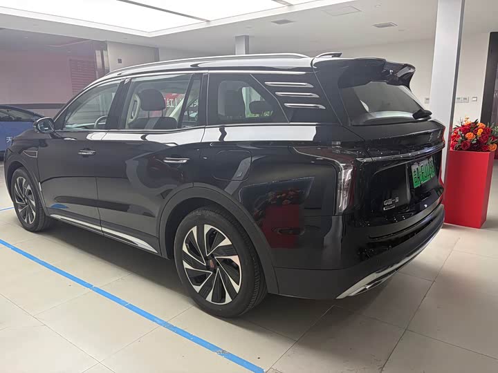 Photo 3 - Hongqi HS7