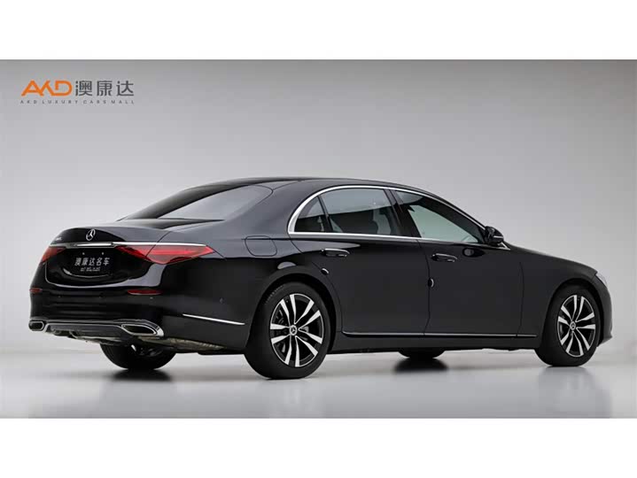 Фото 3 - Mercedes-Benz S-Class