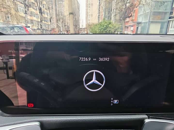 Фото 4 - Mercedes-Benz GLB-Class