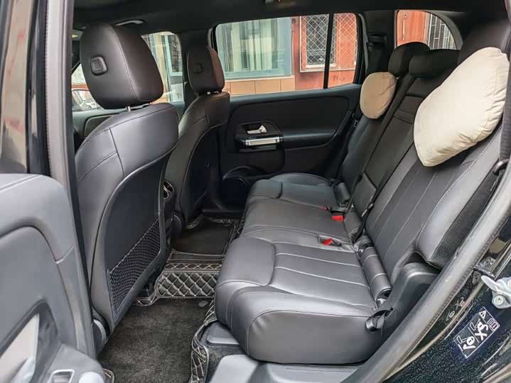 Фото 7 - Mercedes-Benz GLB-Class