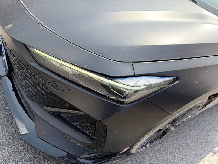 Photo 4 - Changan UNI-V