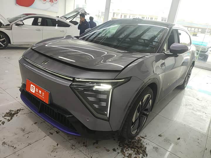 Фото 5 - HiPhi Y