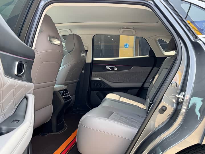 Фото 5 - Changan UNI-K