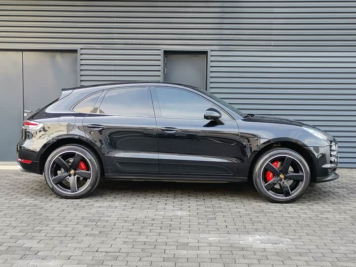 Фото 8 - Porsche Macan