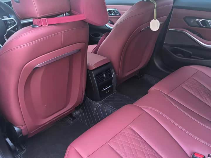 Фото 4 - BMW 3 Series