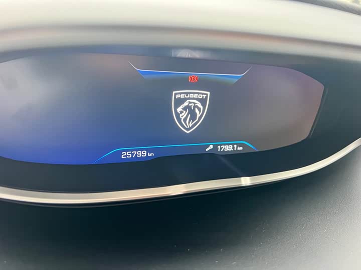 Фото 8 - Peugeot 4008