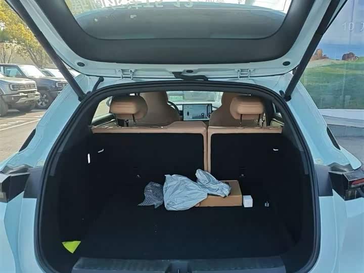 Фото 6 - BAIC Arcfox Alpha T5