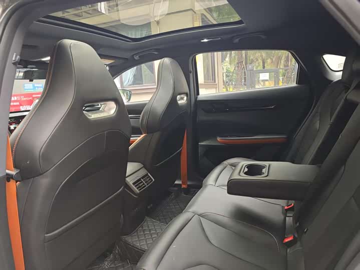 Фото 9 - Changan UNI-V