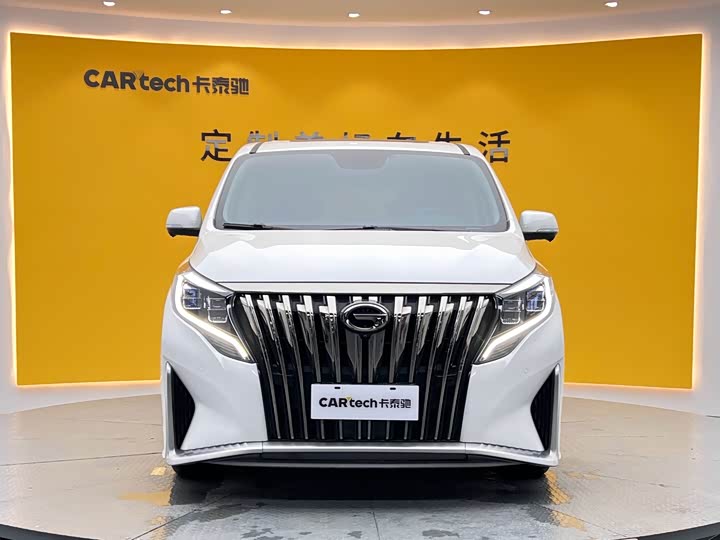 Фото 2 - GAC Trumpchi M8