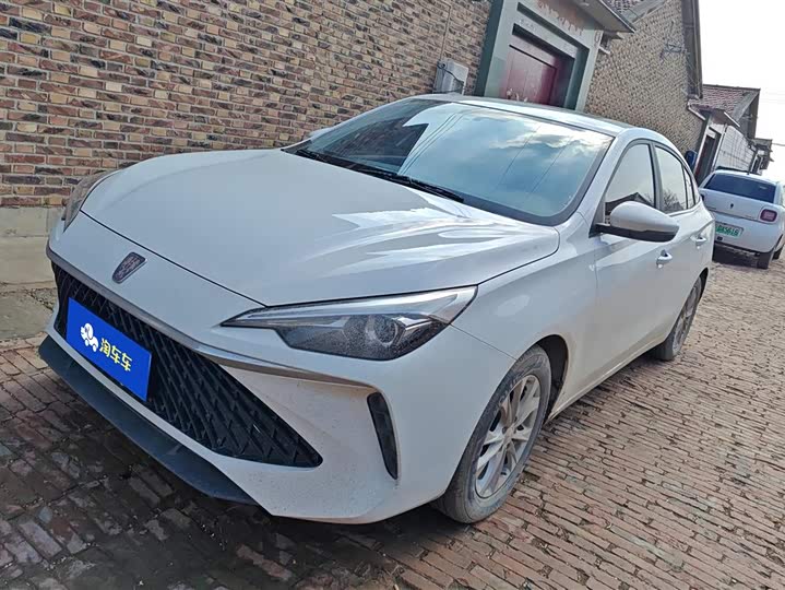 Фото 1 - Roewe i5