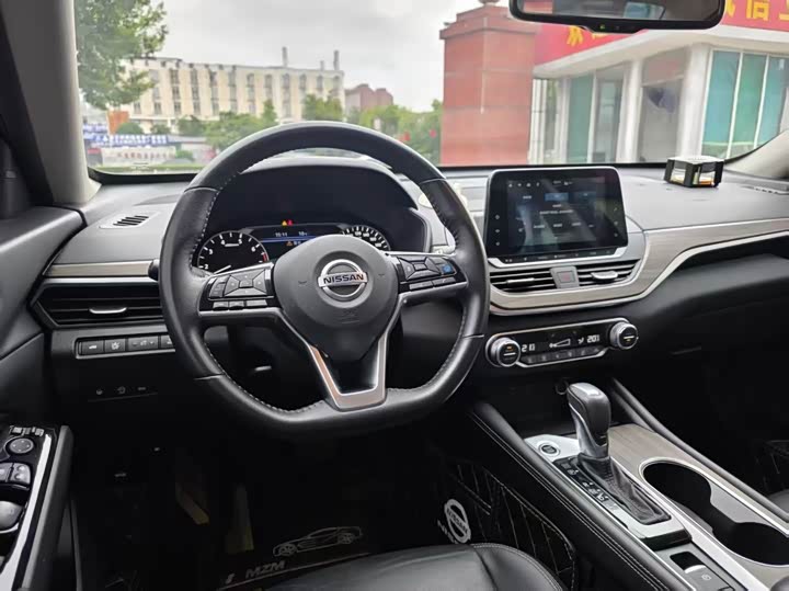 Фото 8 - Nissan Teana