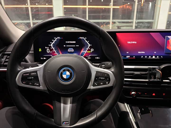 Фото 4 - BMW i4