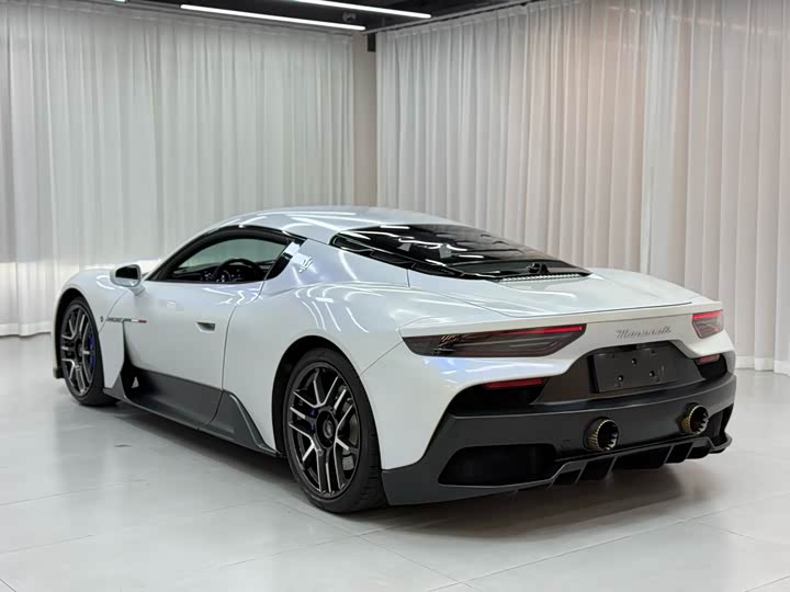 Фото 5 - Maserati MC20