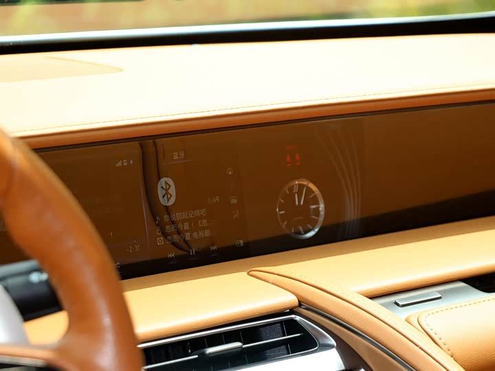 Фото 6 - Lexus LC