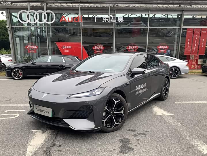 Фото 1 - Changan Deepal SL03