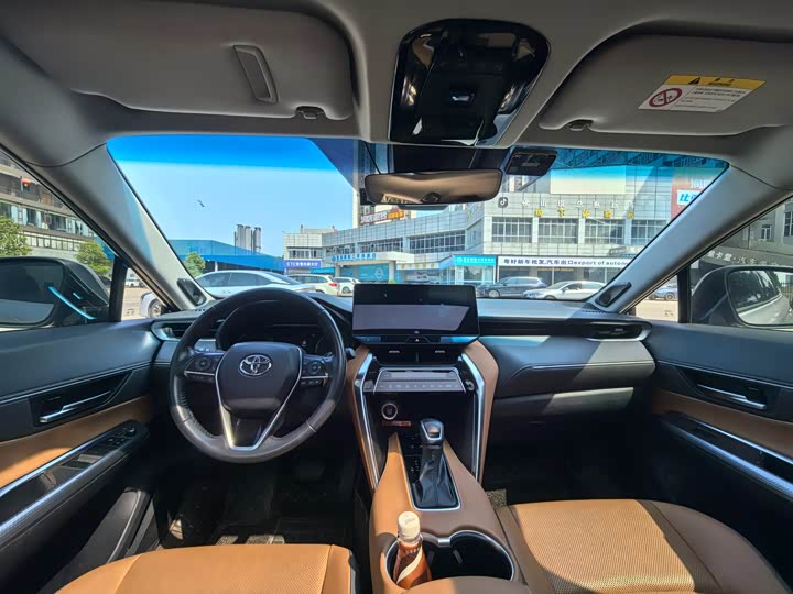 Photo 6 - Toyota Venza