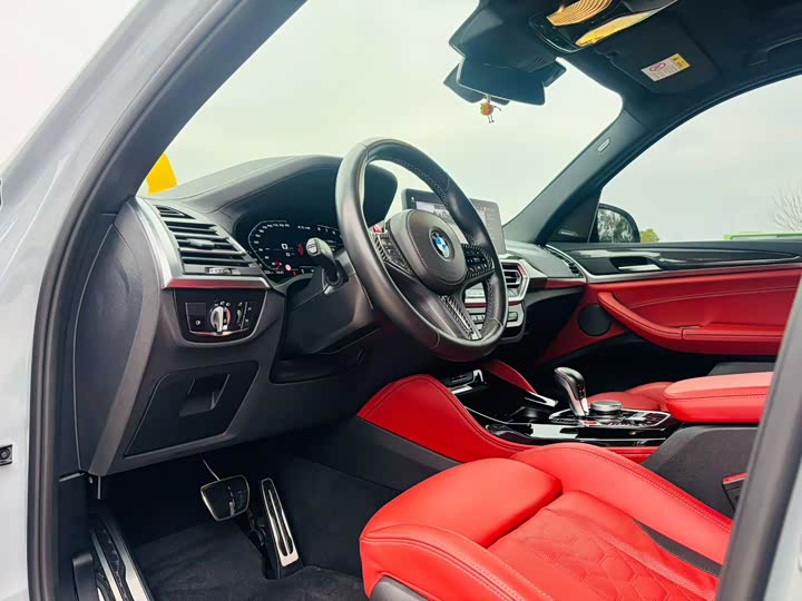 Фото 6 - BMW X3 M