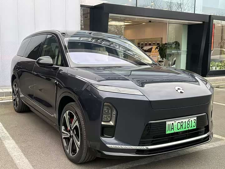 Фото 3 - Nio ES8