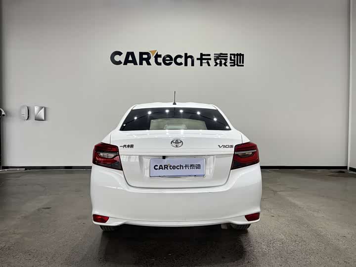 Фото 6 - Toyota Vios