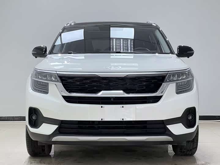 Фото 2 - Kia KX3