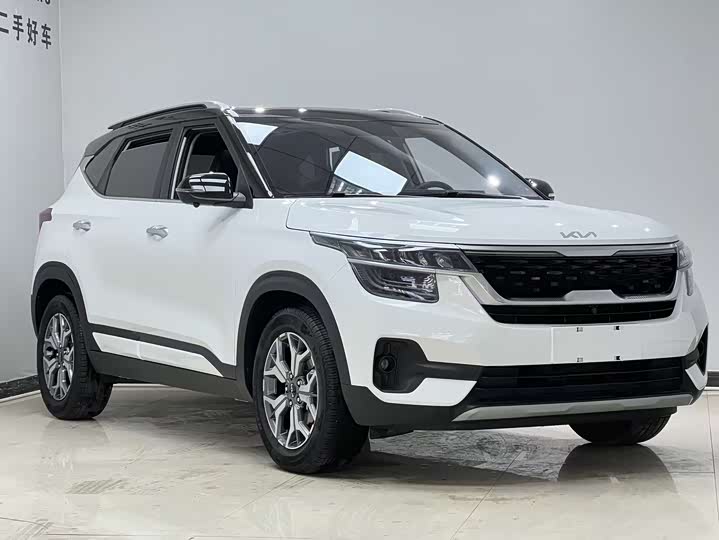 Фото 3 - Kia KX3