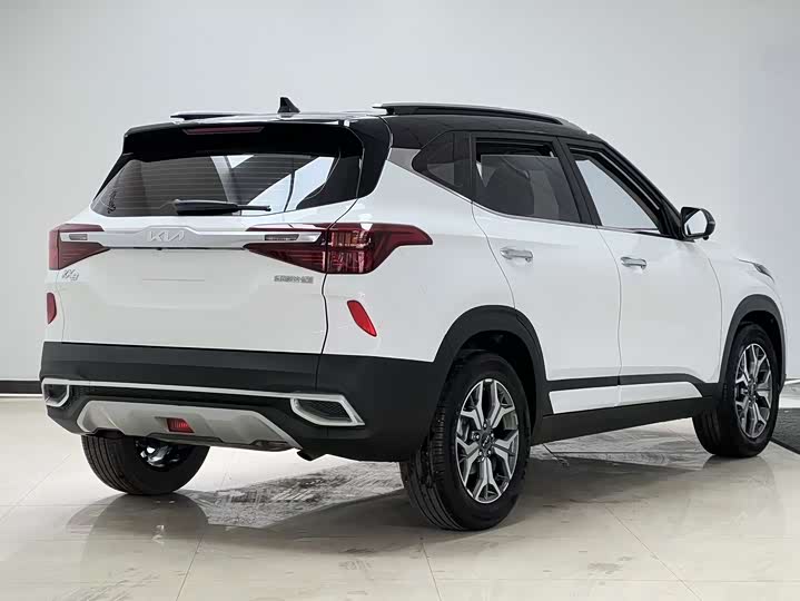 Фото 6 - Kia KX3