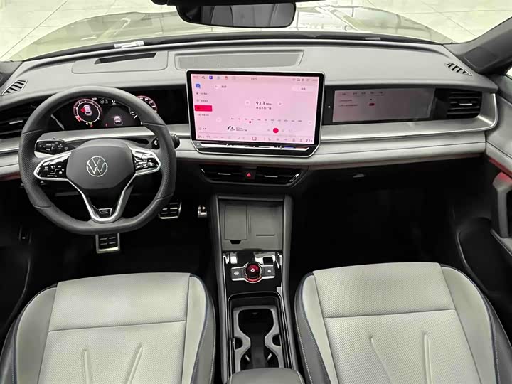 Фото 2 - Volkswagen Tayron