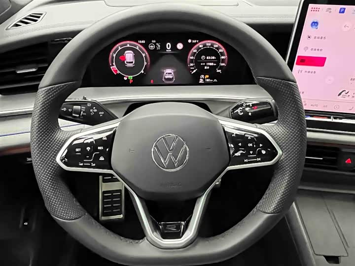 Фото 3 - Volkswagen Tayron