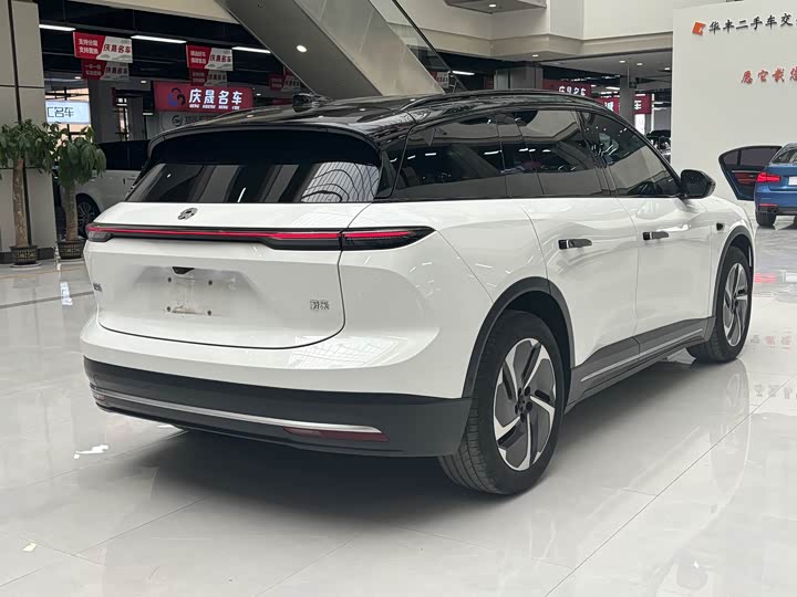 Фото 9 - Nio ES6