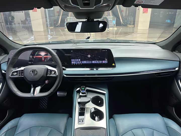 Фото 9 - MG Motor 7