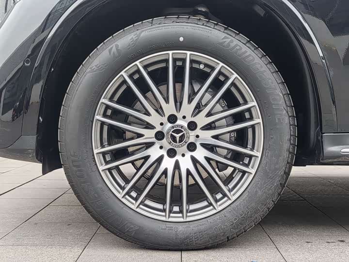 Фото 8 - Mercedes-Benz GLC-Class