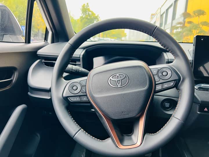 Фото 6 - Toyota Frontlander