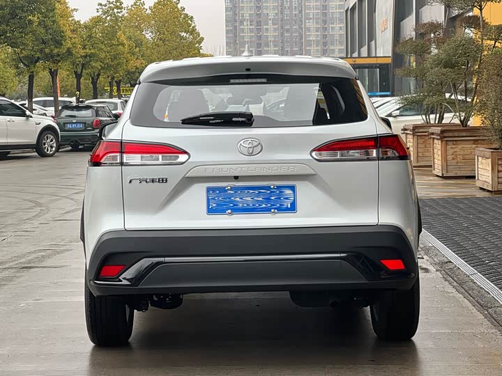 Фото 8 - Toyota Frontlander