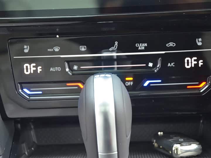 Фото 8 - Volkswagen Magotan