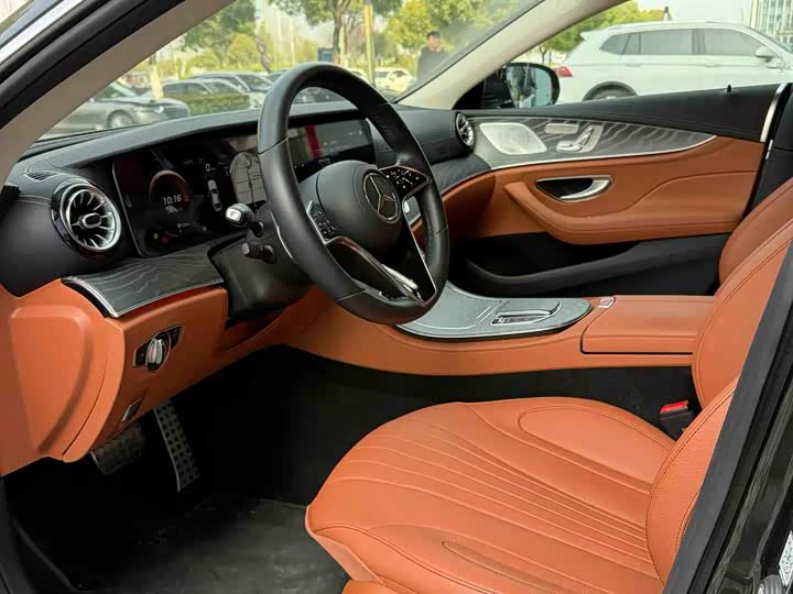 Photo 5 - Mercedes-Benz CLS-Class