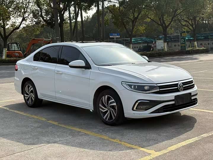 Фото 3 - Volkswagen Bora