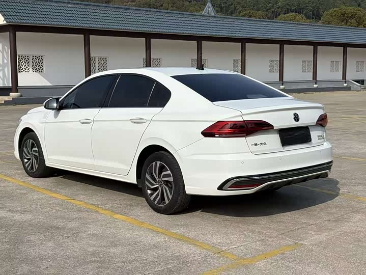 Фото 4 - Volkswagen Bora