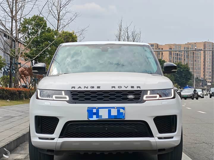 Photo 2 - Land Rover Range Rover Sport