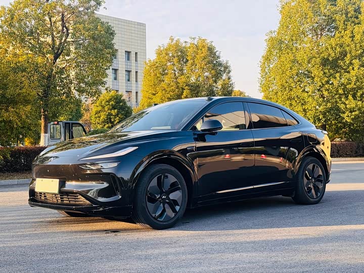 Фото 1 - Nio Onvo L60