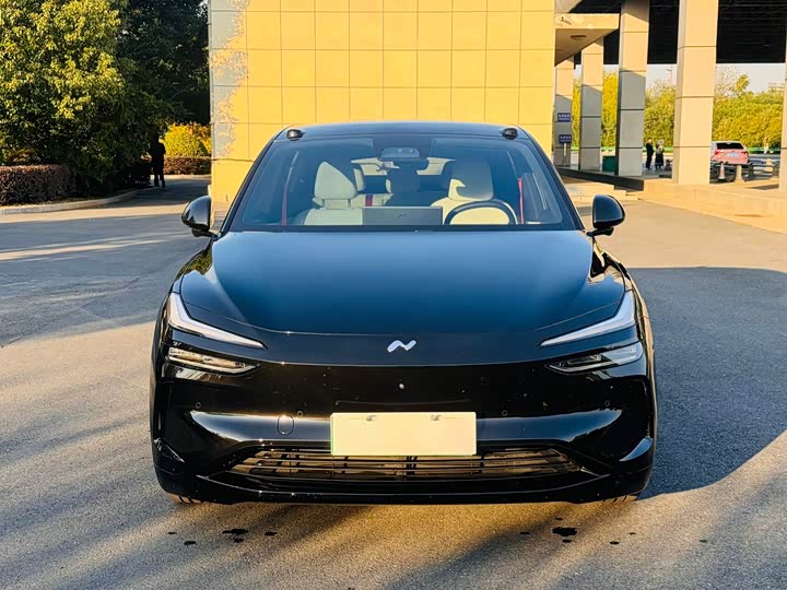 Фото 2 - Nio Onvo L60