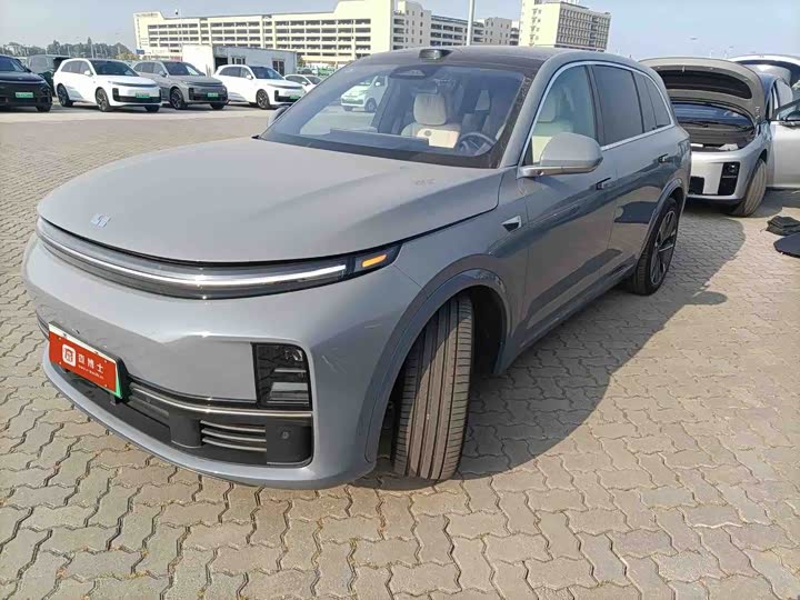 Фото 1 - LiXiang L7