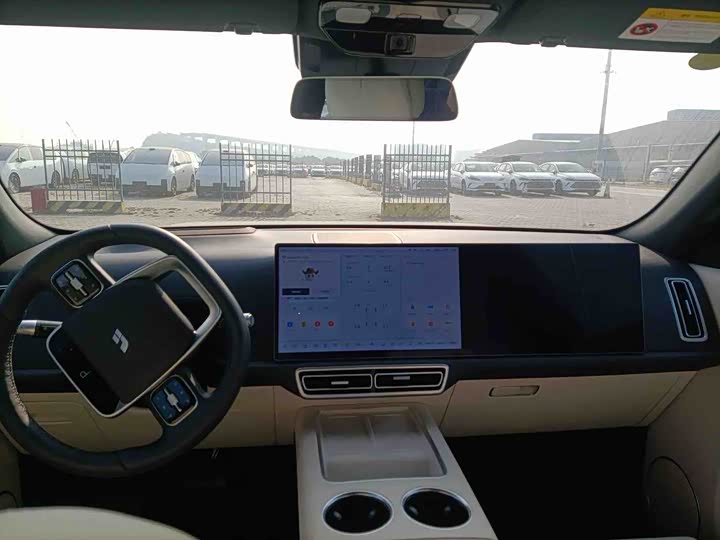 Фото 4 - LiXiang L7