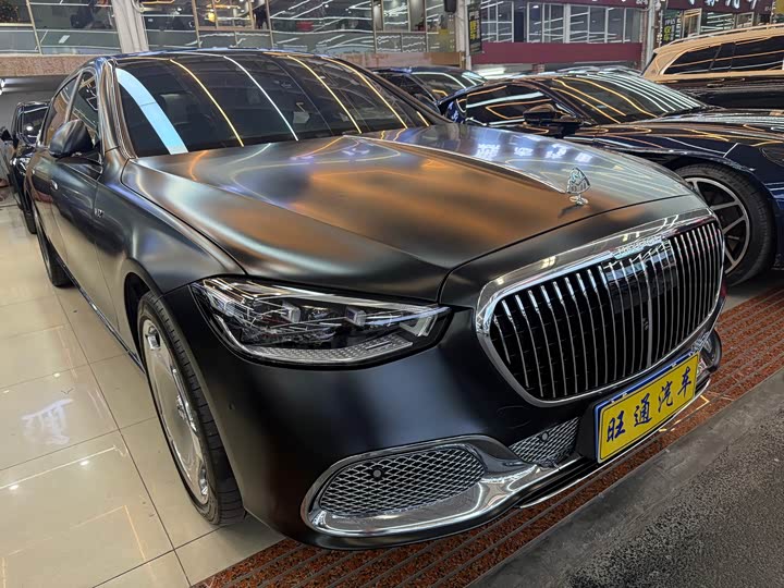 Фото 3 - Mercedes-Benz Maybach S-Class