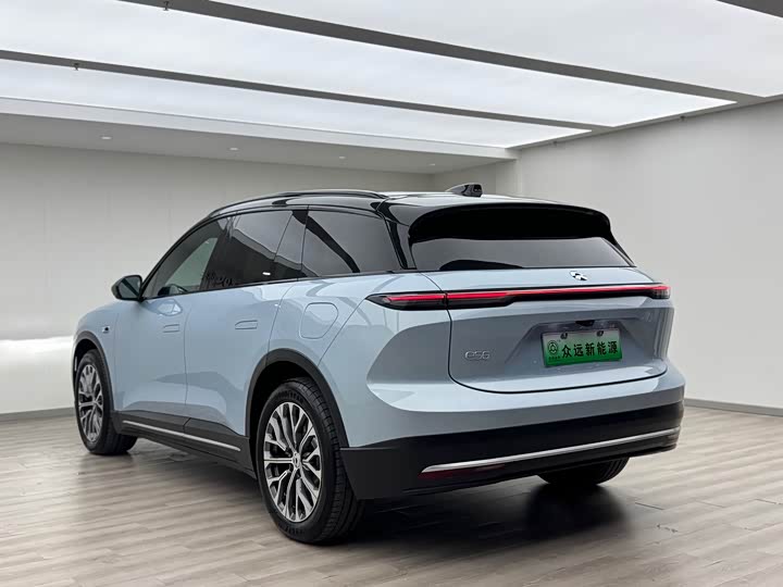 Фото 6 - Nio ES6