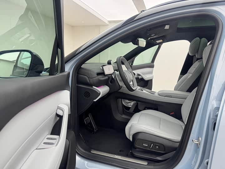 Фото 7 - Nio ES6