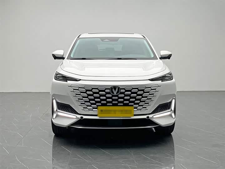 Фото 2 - Changan UNI-K