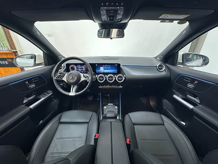 Photo 5 - Mercedes-Benz GLA-Class