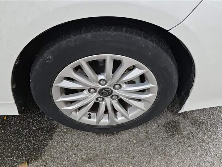 Photo 6 - Toyota Allion