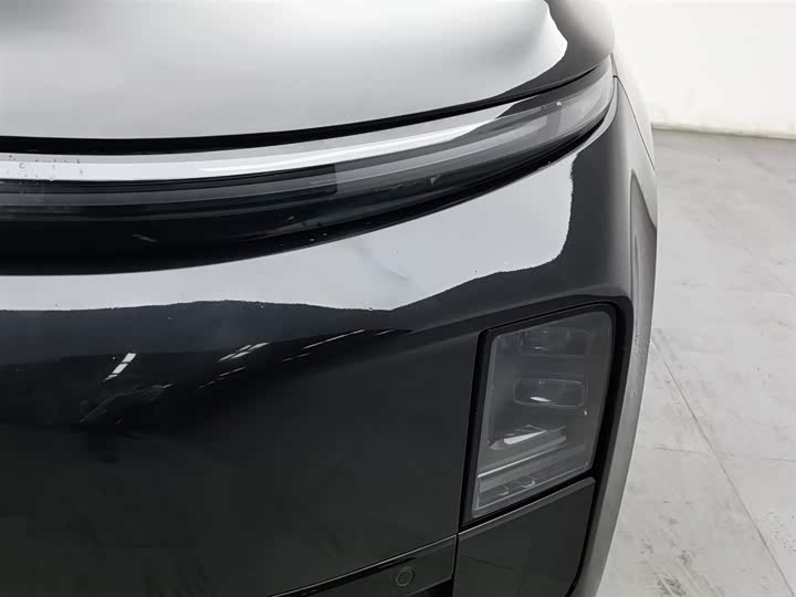 Фото 7 - LiXiang L6