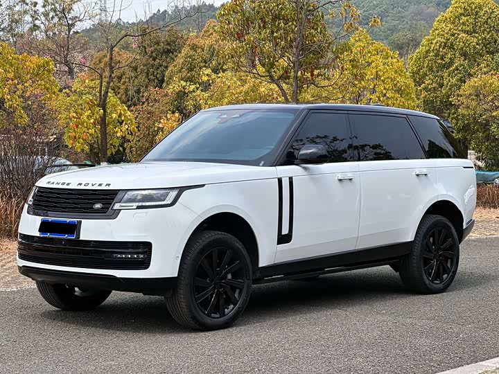 Photo 1 - Land Rover Range Rover